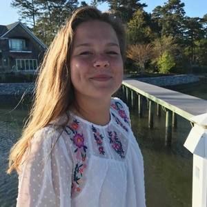 Meet your Posher, Katie